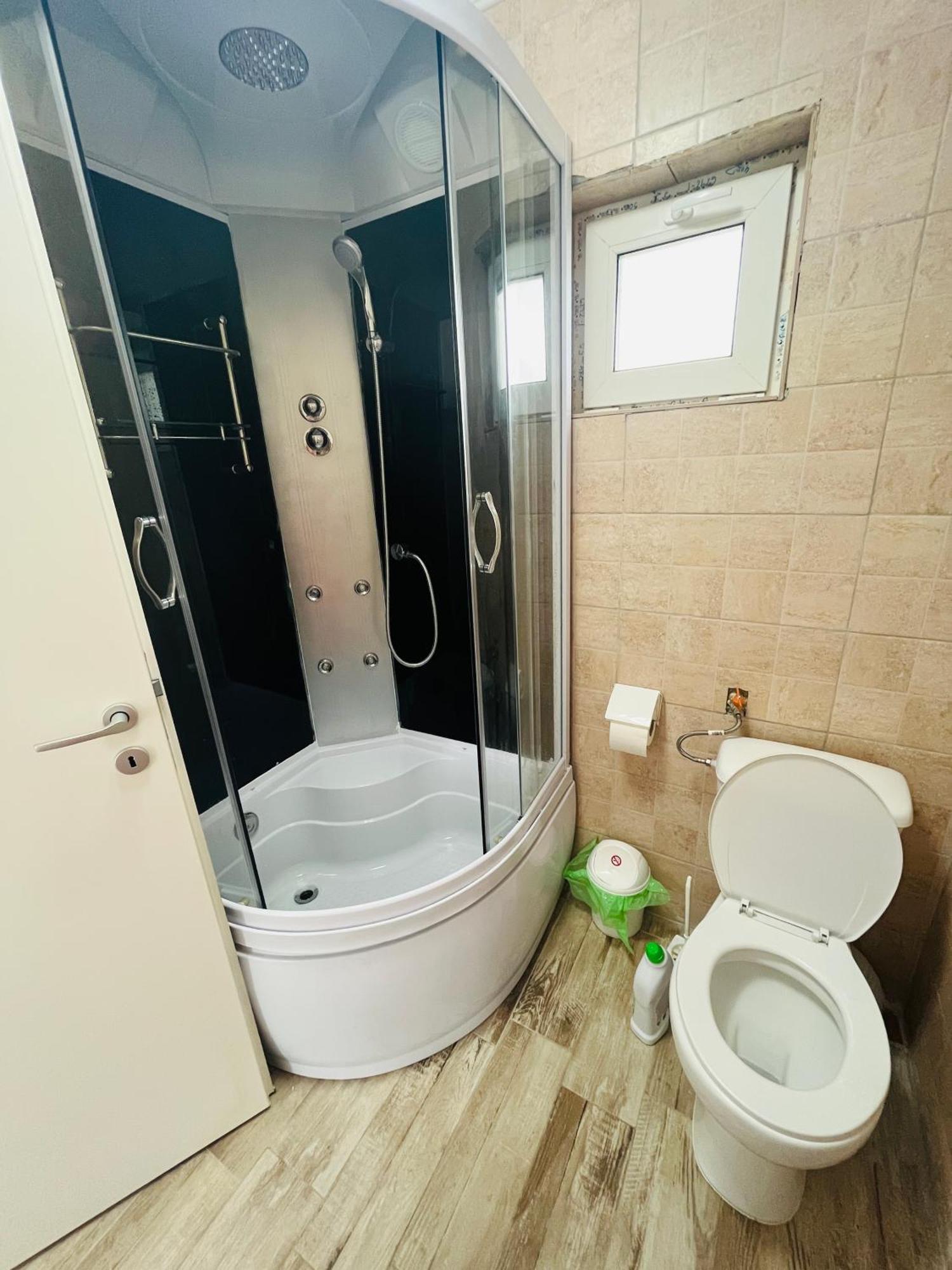 3c Delux 3 *