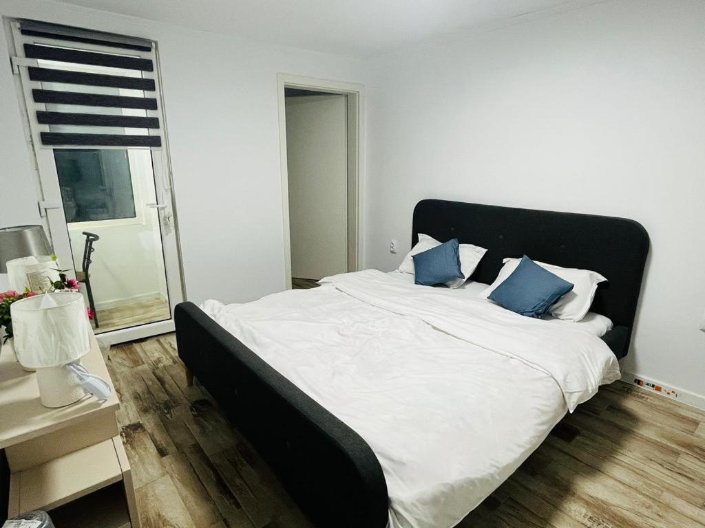 3c Delux 3 *