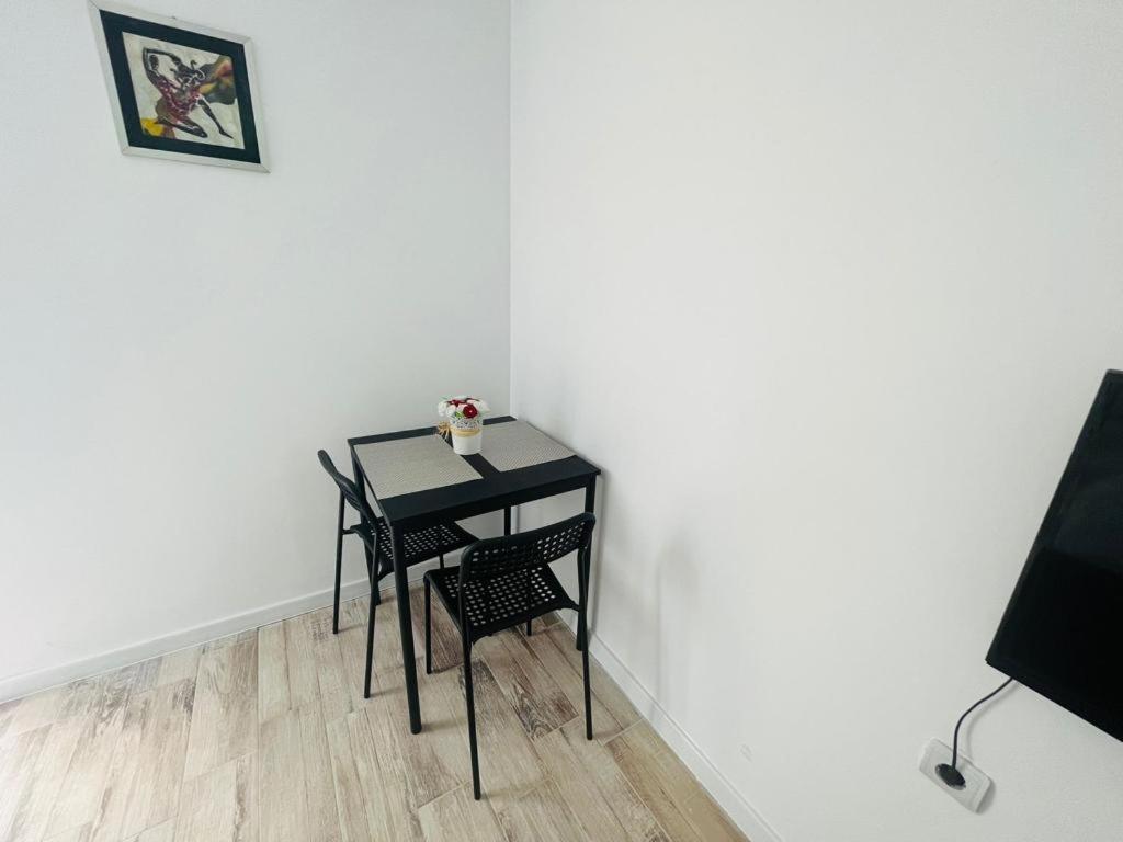 3c Delux 3 Apartament
