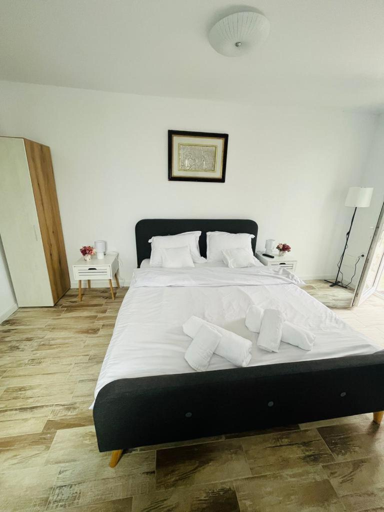 3c Delux 3 Apartament *